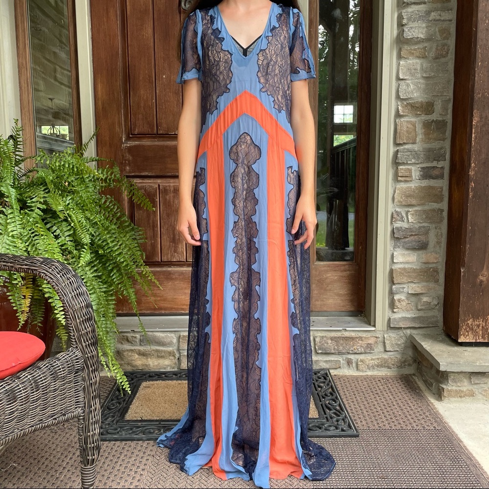 BCBGMaxAzria Lorelie dress 🧡